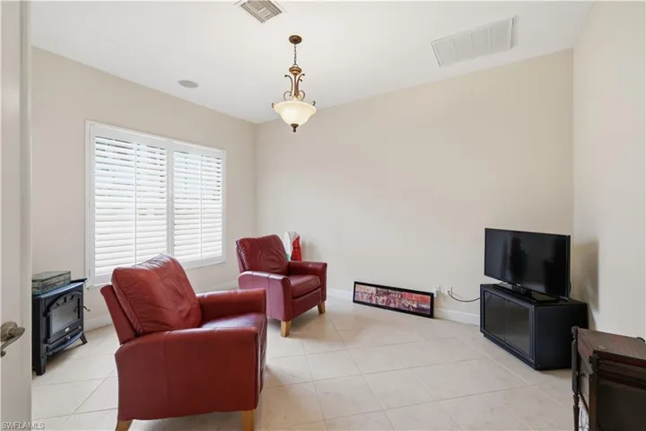 3622 Oasis Blvd, Cape Coral, Florida 33914