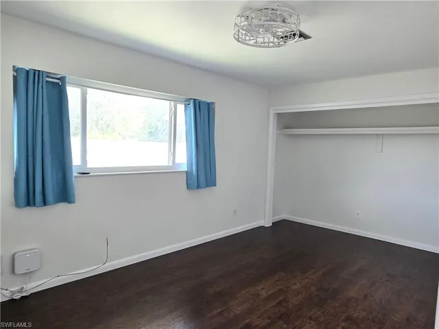 8512 Chatham St, Fort Myers, Florida 33907