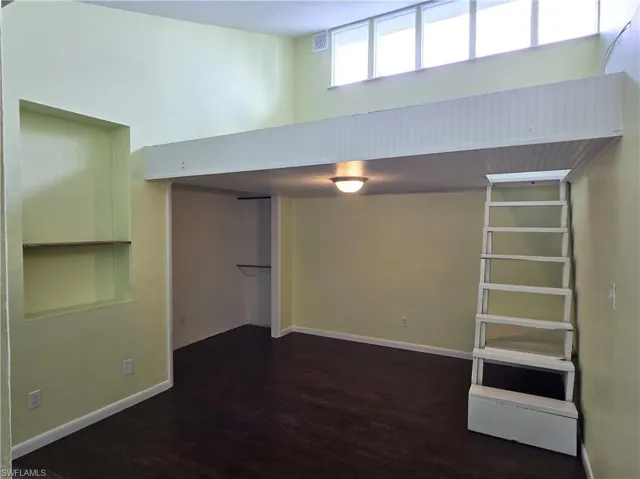 8512 Chatham St, Fort Myers, Florida 33907