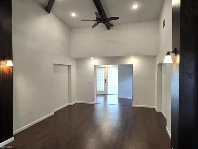 8512 Chatham St, Fort Myers, Florida 33907