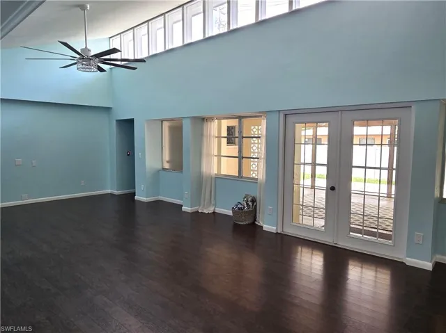 8512 Chatham St, Fort Myers, Florida 33907