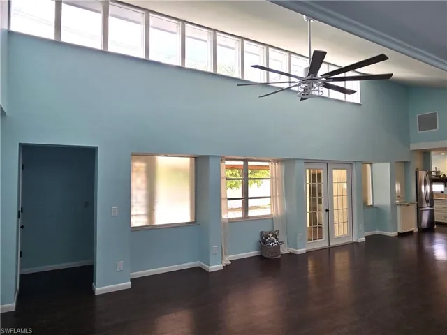 8512 Chatham St, Fort Myers, Florida 33907