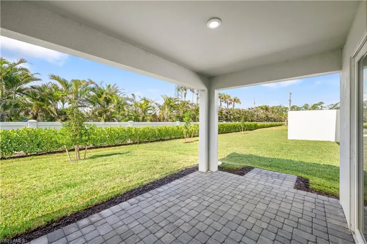 Southern exposed backyard covered lanai