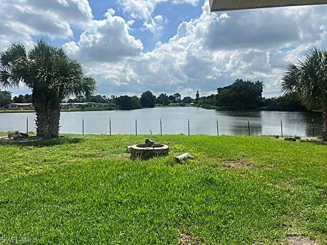 16 Greenwood Ave, Lehigh Acres, Florida 33936