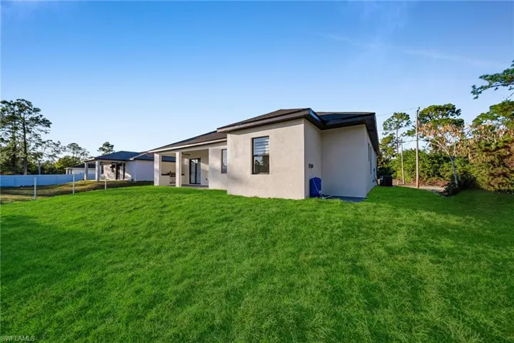 1238  Celtic E ST, Lehigh Acres, FL 33974