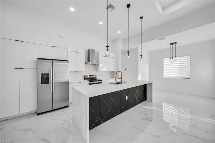 1238  Celtic E ST, Lehigh Acres, FL 33974