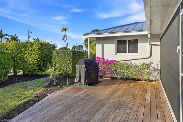 Deck with area for grilling