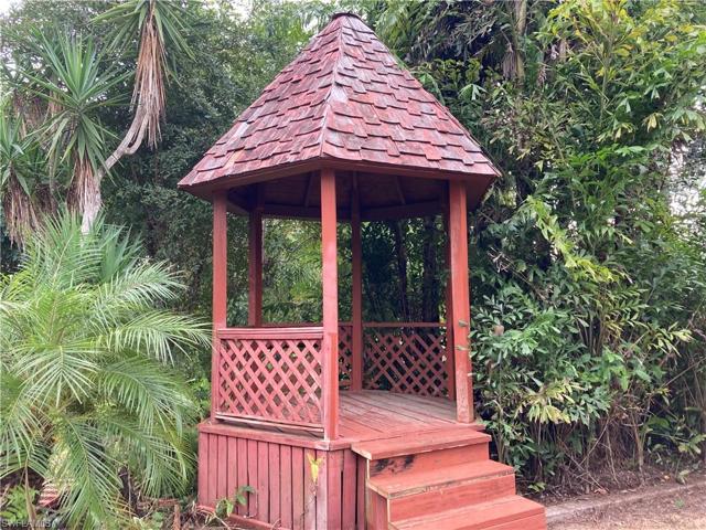 GAZEBO