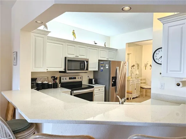 818 Tanbark Dr # 102, Naples, Florida 34108