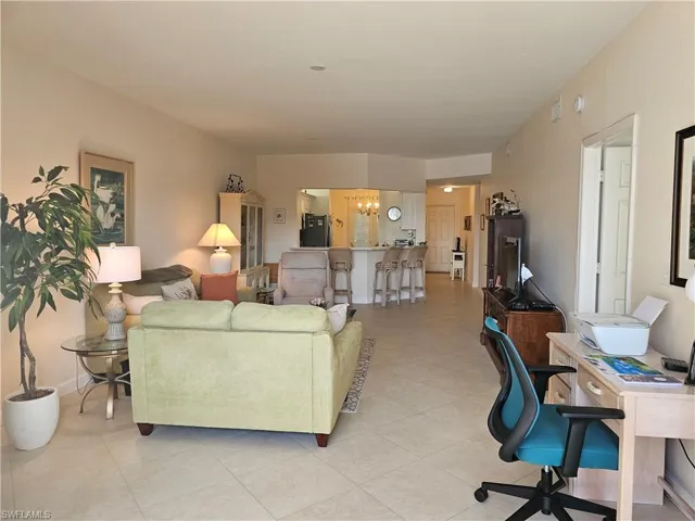 818 Tanbark Dr # 102, Naples, Florida 34108
