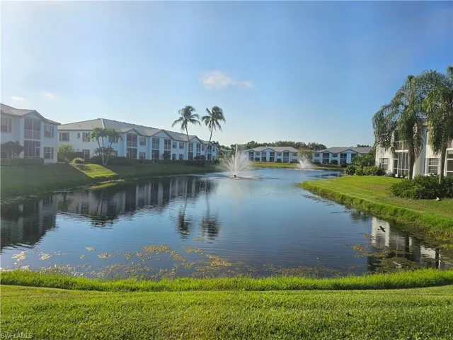 818 Tanbark Dr # 102, Naples, Florida 34108