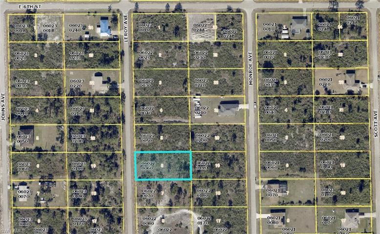 512  Leroy  AVE, LEHIGH ACRES, FL 33972