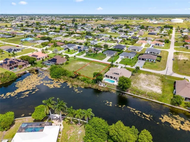 1210 Nw 18th Ter, Cape Coral, Florida 33993