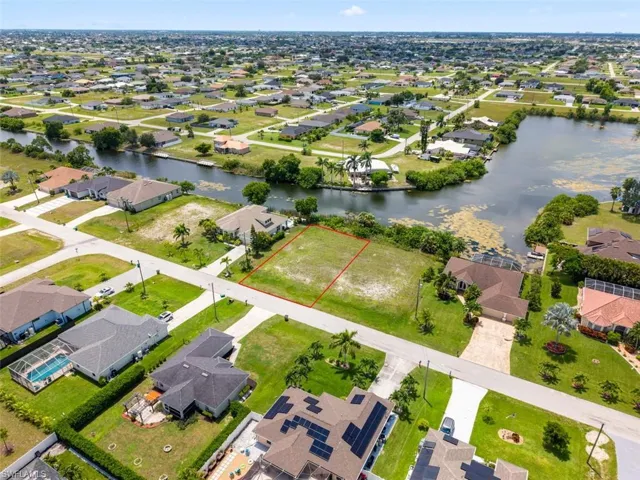 1210 Nw 18th Ter, Cape Coral, Florida 33993