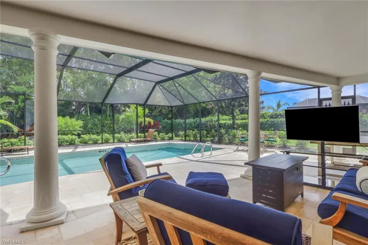 1325  Kings  WAY, Naples, FL 34104
