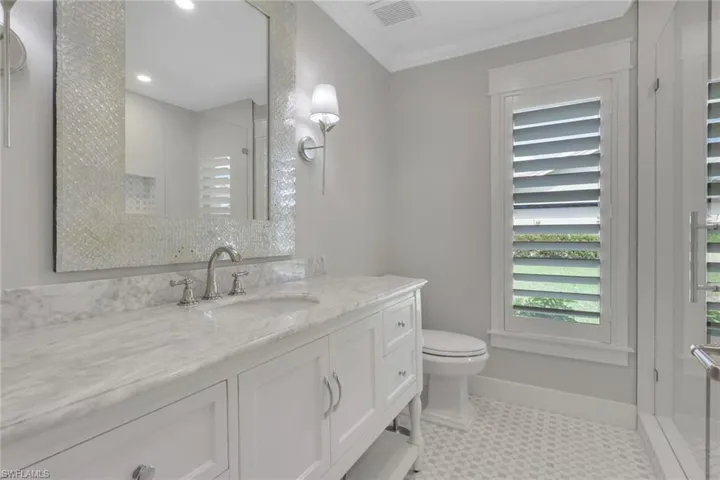1325  Kings  WAY, Naples, FL 34104