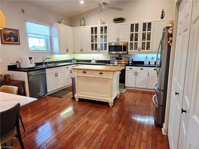 6775 Huntington Lakes Cir 202, Naples, Florida 34119