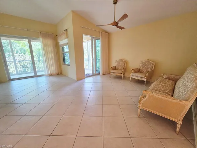 6775 Huntington Lakes Cir 202, Naples, Florida 34119