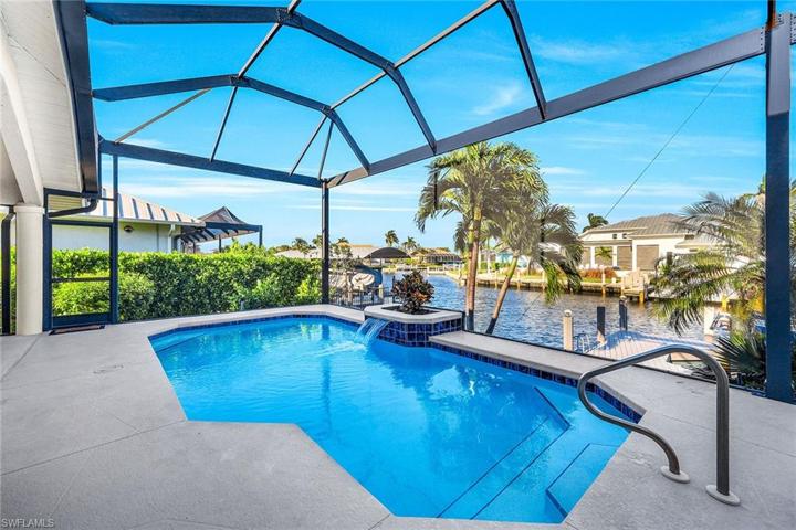 409 Waterleaf CT, MARCO ISLAND FL 34145