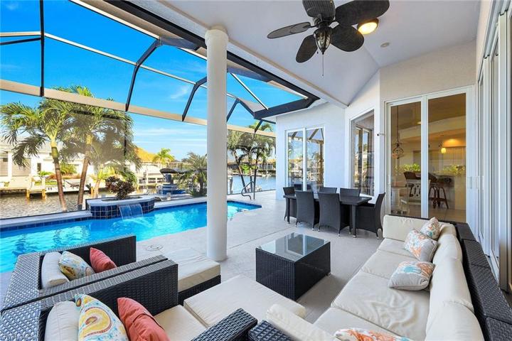 409 Waterleaf CT, MARCO ISLAND FL 34145