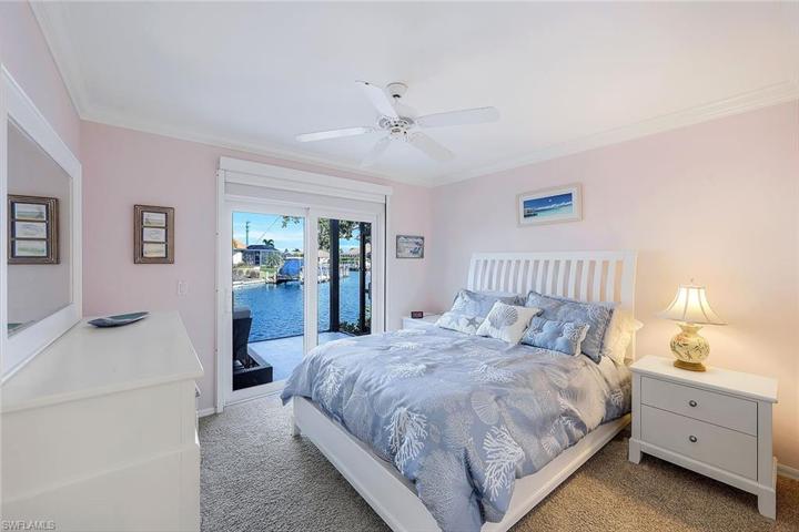 409 Waterleaf CT, MARCO ISLAND FL 34145