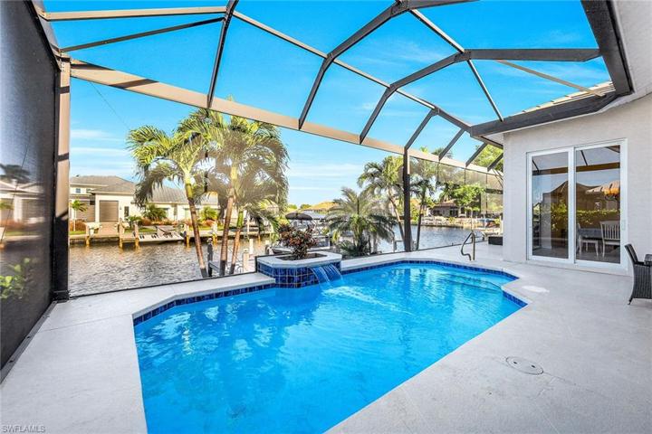 409 Waterleaf CT, MARCO ISLAND FL 34145
