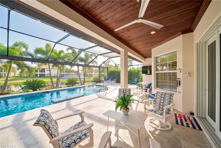 8806 Spinner Cove Ln, Naples, Florida 34120