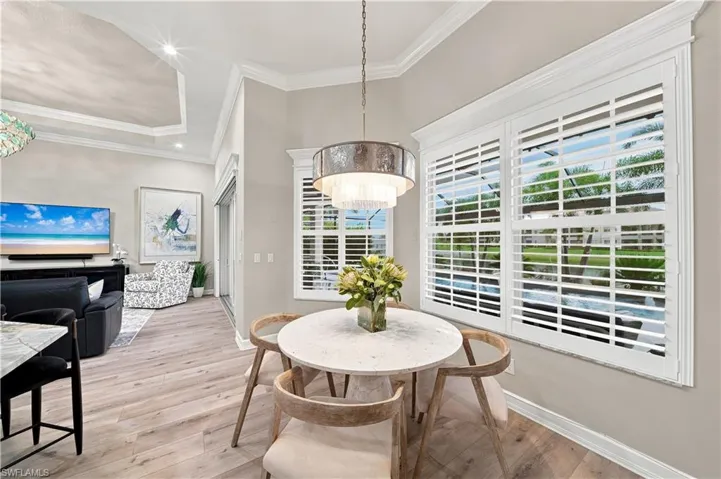 8806 Spinner Cove Ln, Naples, Florida 34120