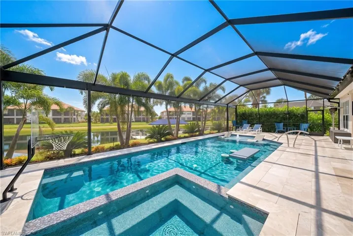 8806 Spinner Cove Ln, Naples, Florida 34120