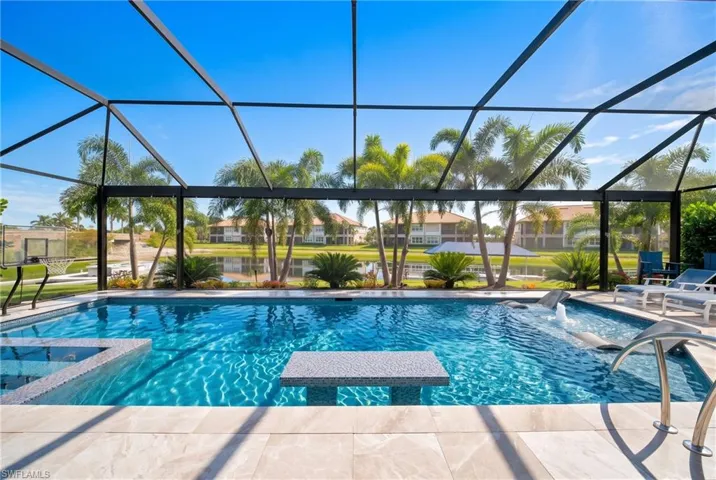 8806 Spinner Cove Ln, Naples, Florida 34120