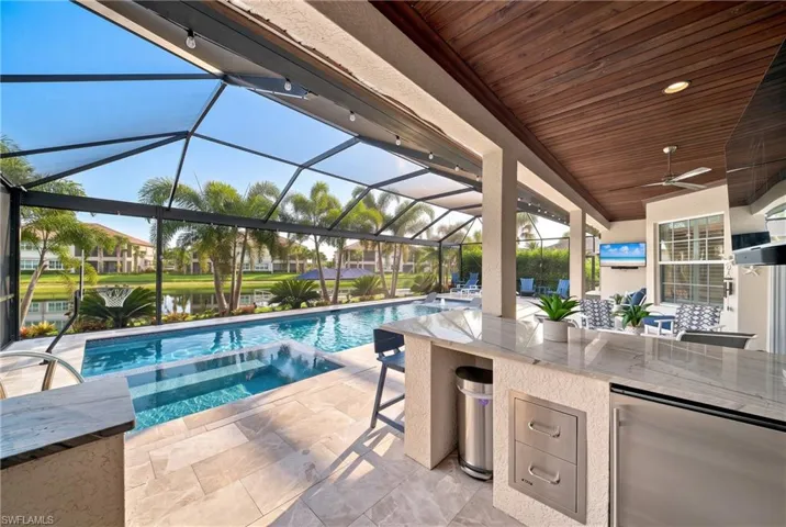 8806 Spinner Cove Ln, Naples, Florida 34120