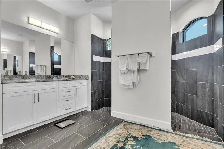 16800 Lady Diana Ct, Cape Coral, Florida 33991