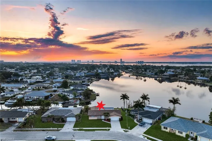 4530 Vinsetta Ave, North Fort Myers, Florida 33903
