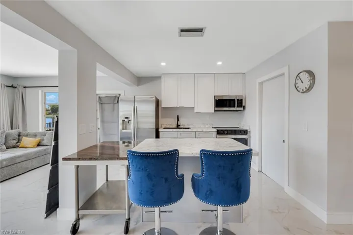 4530 Vinsetta Ave, North Fort Myers, Florida 33903