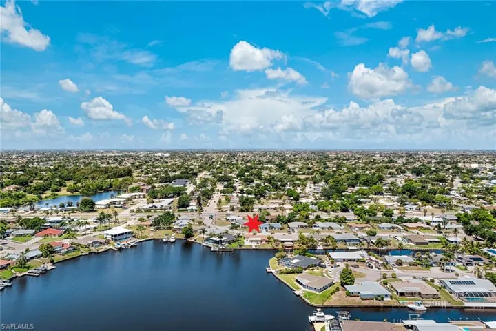 4530 Vinsetta Ave, North Fort Myers, Florida 33903