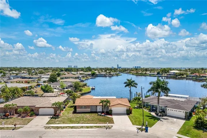 4530 Vinsetta Ave, North Fort Myers, Florida 33903