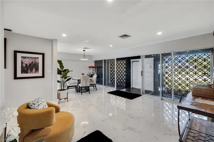 4530 Vinsetta Ave, North Fort Myers, Florida 33903