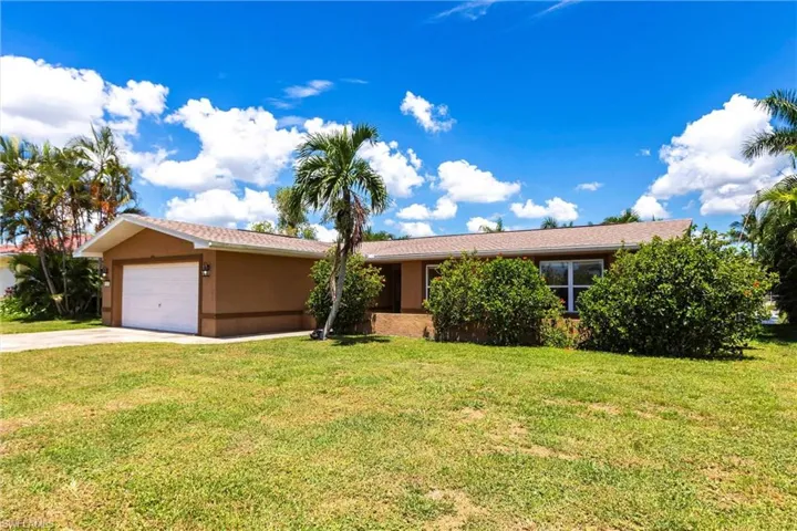 1623 Se 39th Ter, Cape Coral, Florida 33904