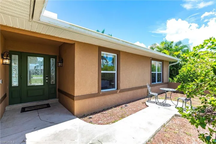 1623 Se 39th Ter, Cape Coral, Florida 33904