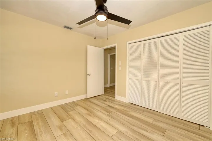 8826  Fordham  ST, Fort Myers, FL 33907
