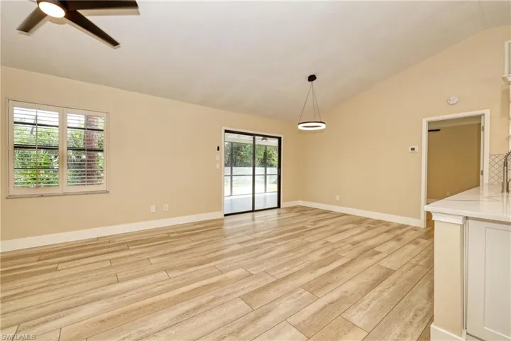8826  Fordham  ST, Fort Myers, FL 33907