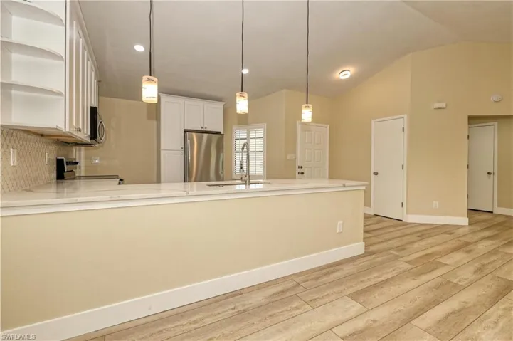 8826  Fordham  ST, Fort Myers, FL 33907