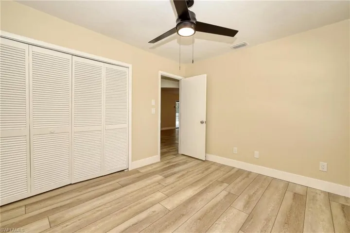 8826  Fordham  ST, Fort Myers, FL 33907