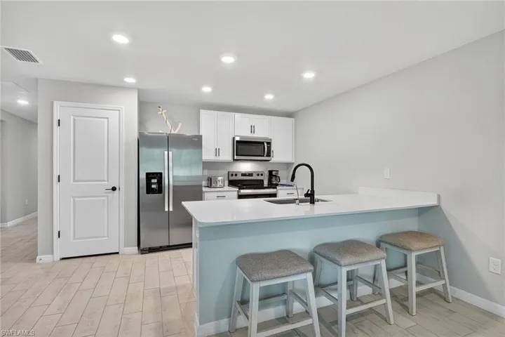 3013 41st St Sw, Lehigh Acres, Florida 33976