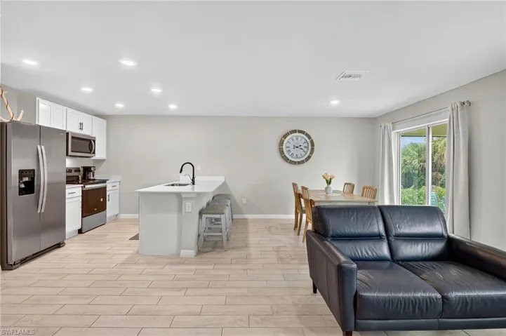 3013 41st St Sw, Lehigh Acres, Florida 33976