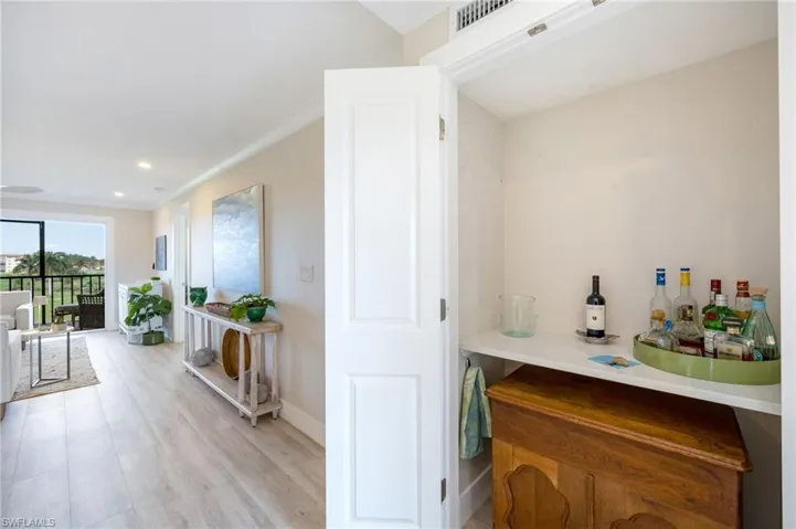 built-in bar area