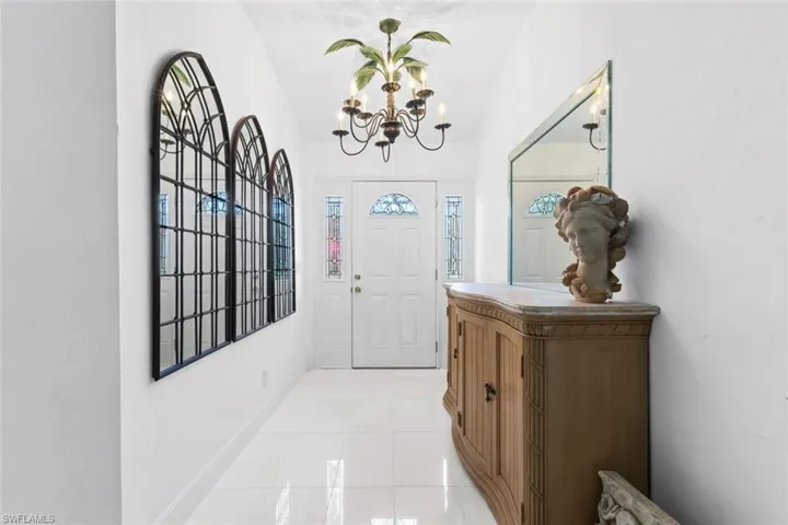 930  Moon Lake  DR, Naples, FL 34104