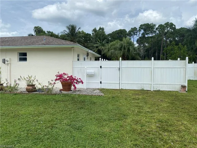 3616 Mccomb Ln, Bonita Springs, Florida 34134