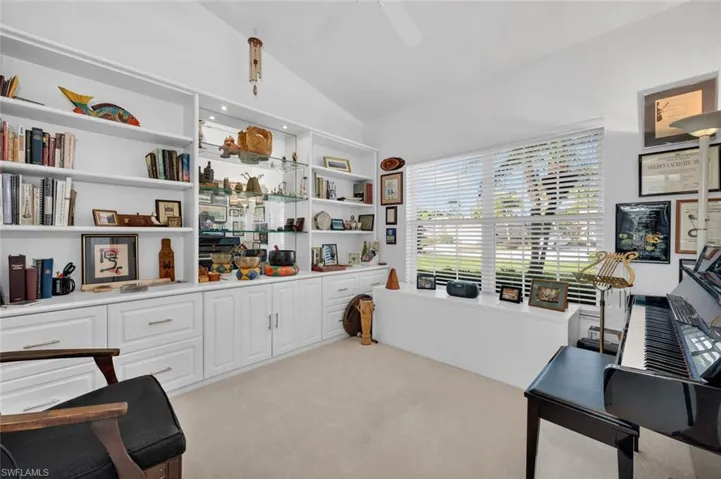 4882 Berkeley Dr, Naples Fl 34112