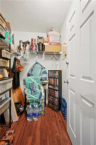 Walk in closet